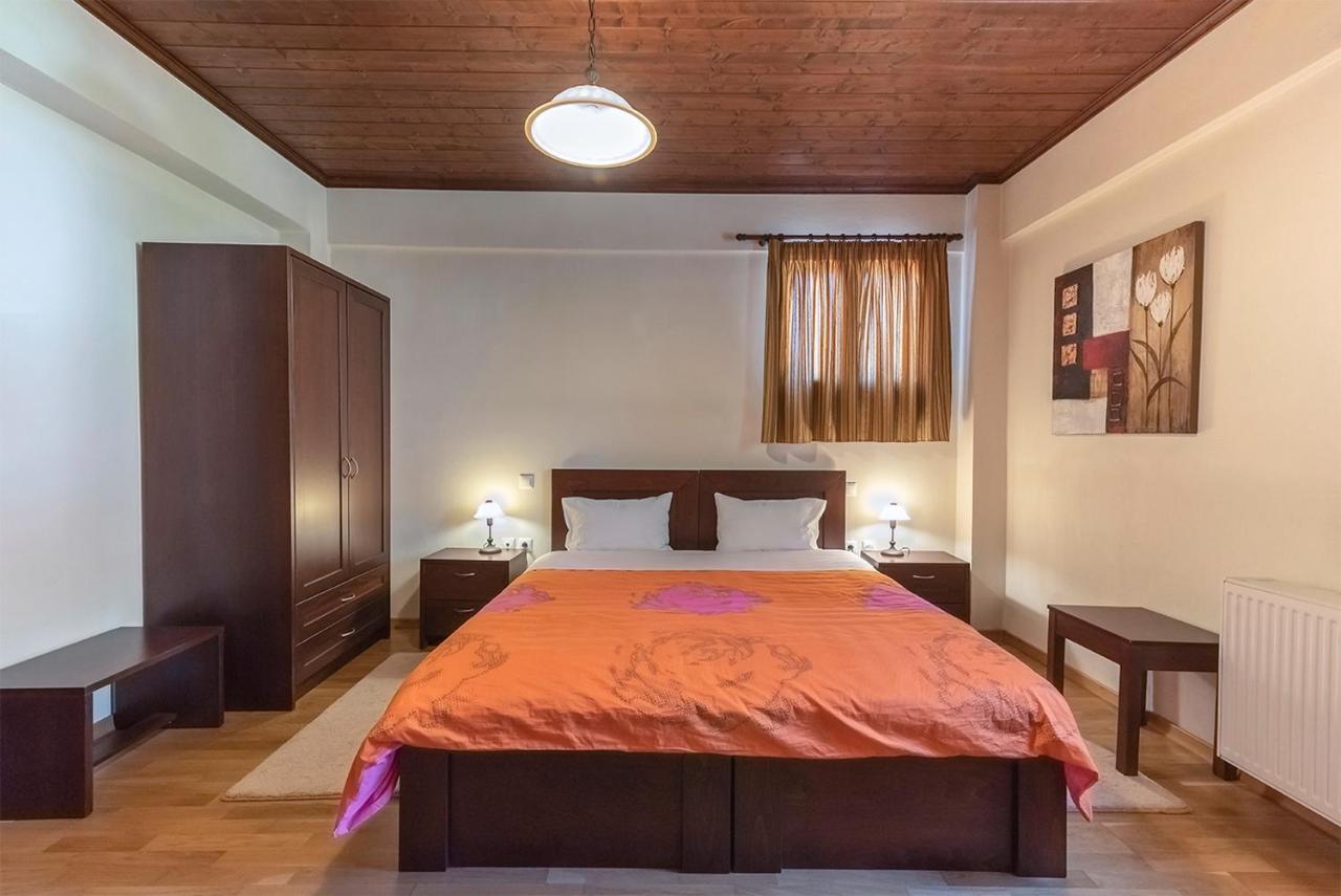 Hotel Dryades Elati  Luaran gambar