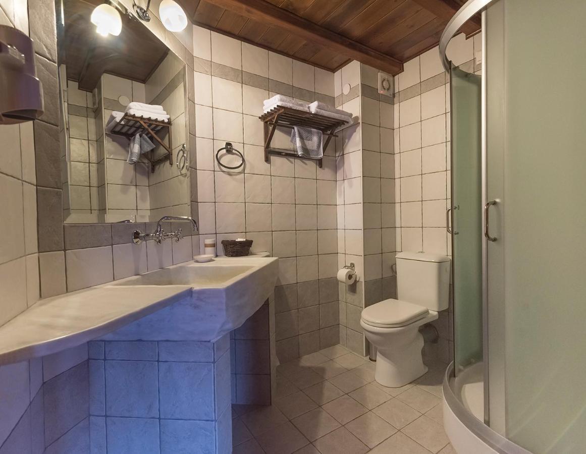 Hotel Dryades Elati  Luaran gambar